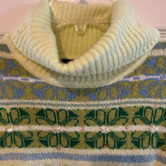 Style&Co Monaco Shamrock Lime Green Long Sleeve Turtleneck Sweater NWT - Picture 3 of 10